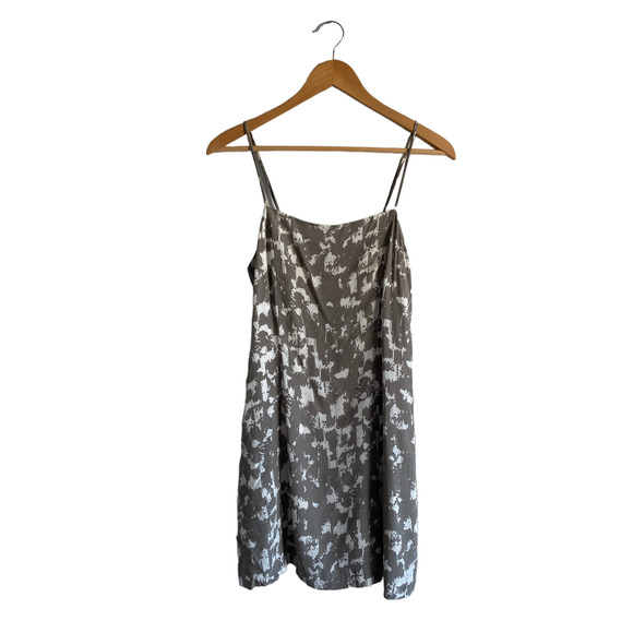 fab'rik Dresses & Skirts - Fabrik Gray and White Print Dress